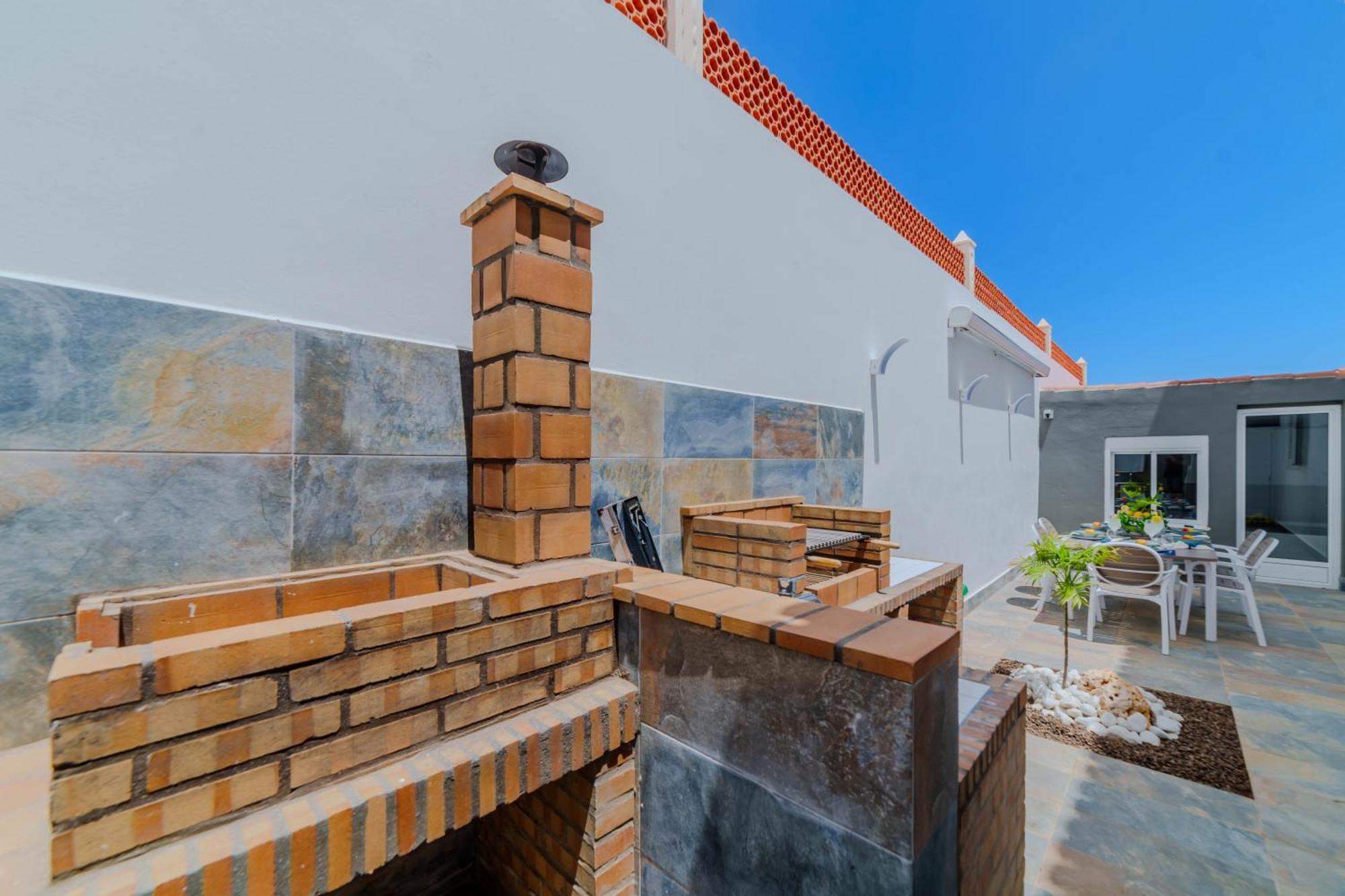 Villa De Marcos Alojamiento De Lujo Con Piscina Privada Arona  Exterior photo