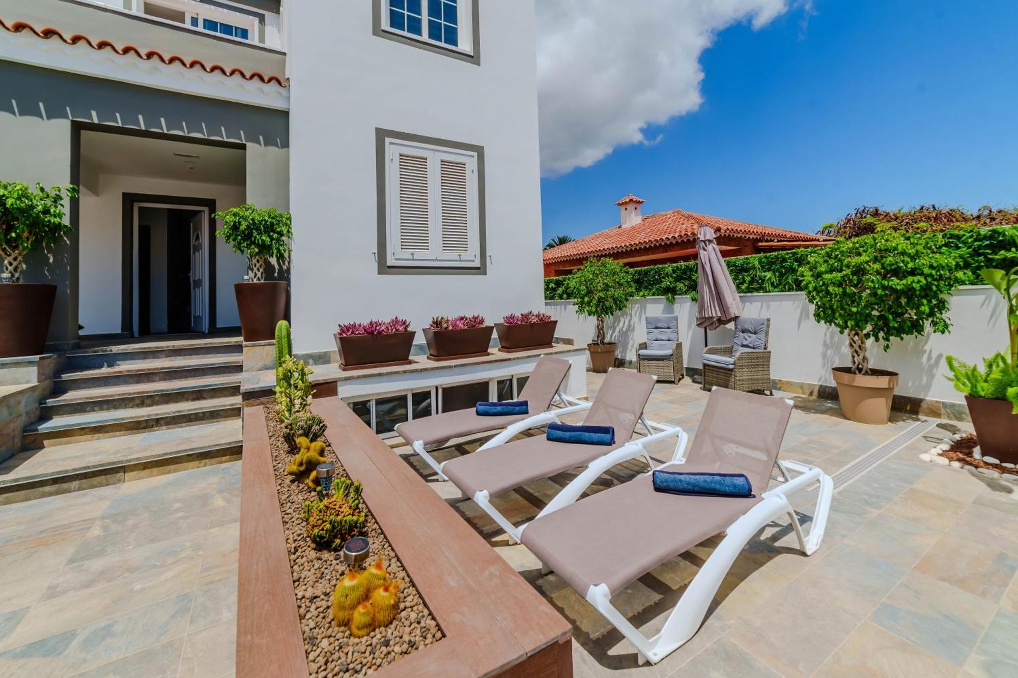 Villa De Marcos Alojamiento De Lujo Con Piscina Privada Arona  Exterior photo