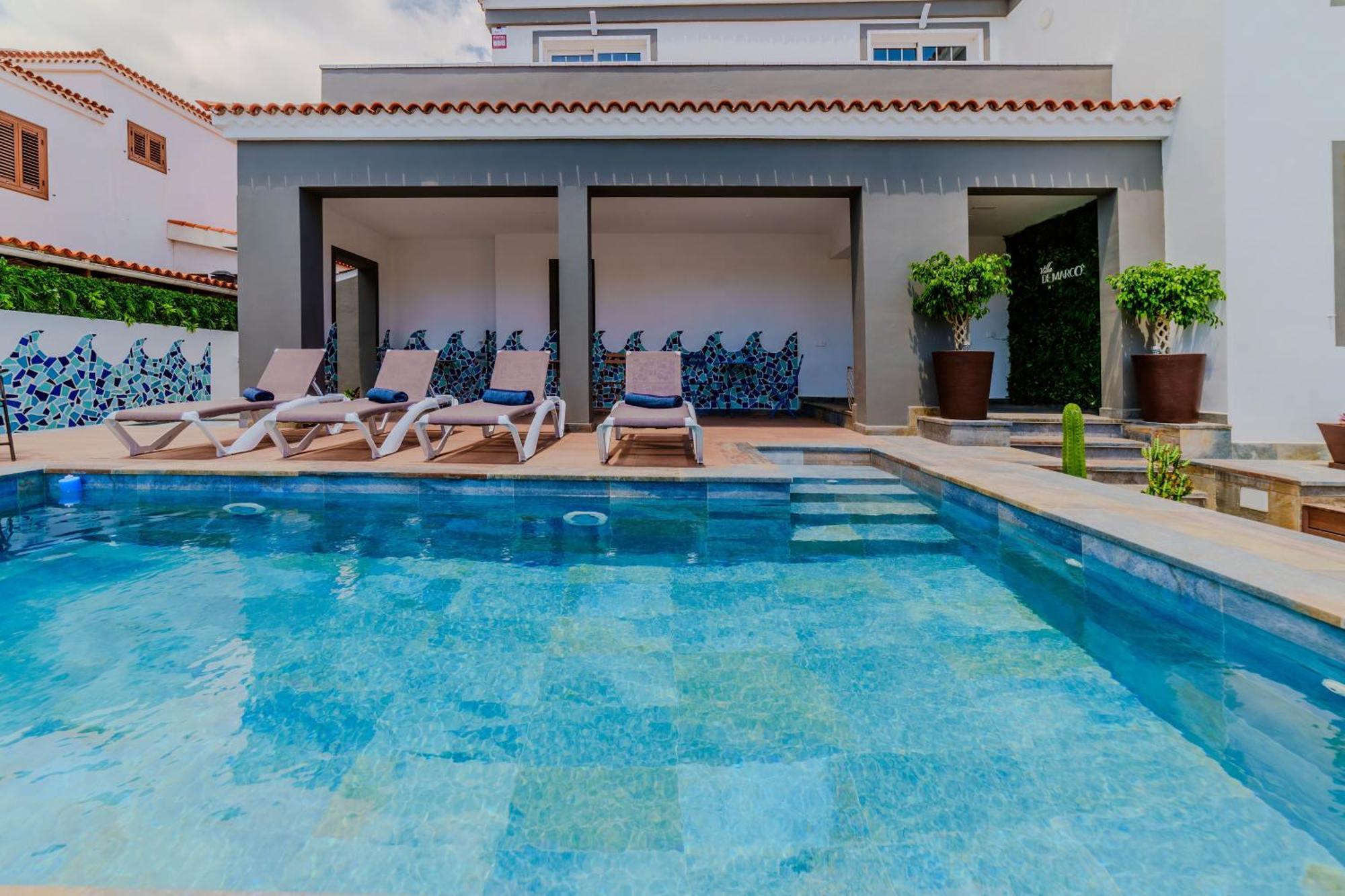 Villa De Marcos Alojamiento De Lujo Con Piscina Privada Arona  Exterior photo