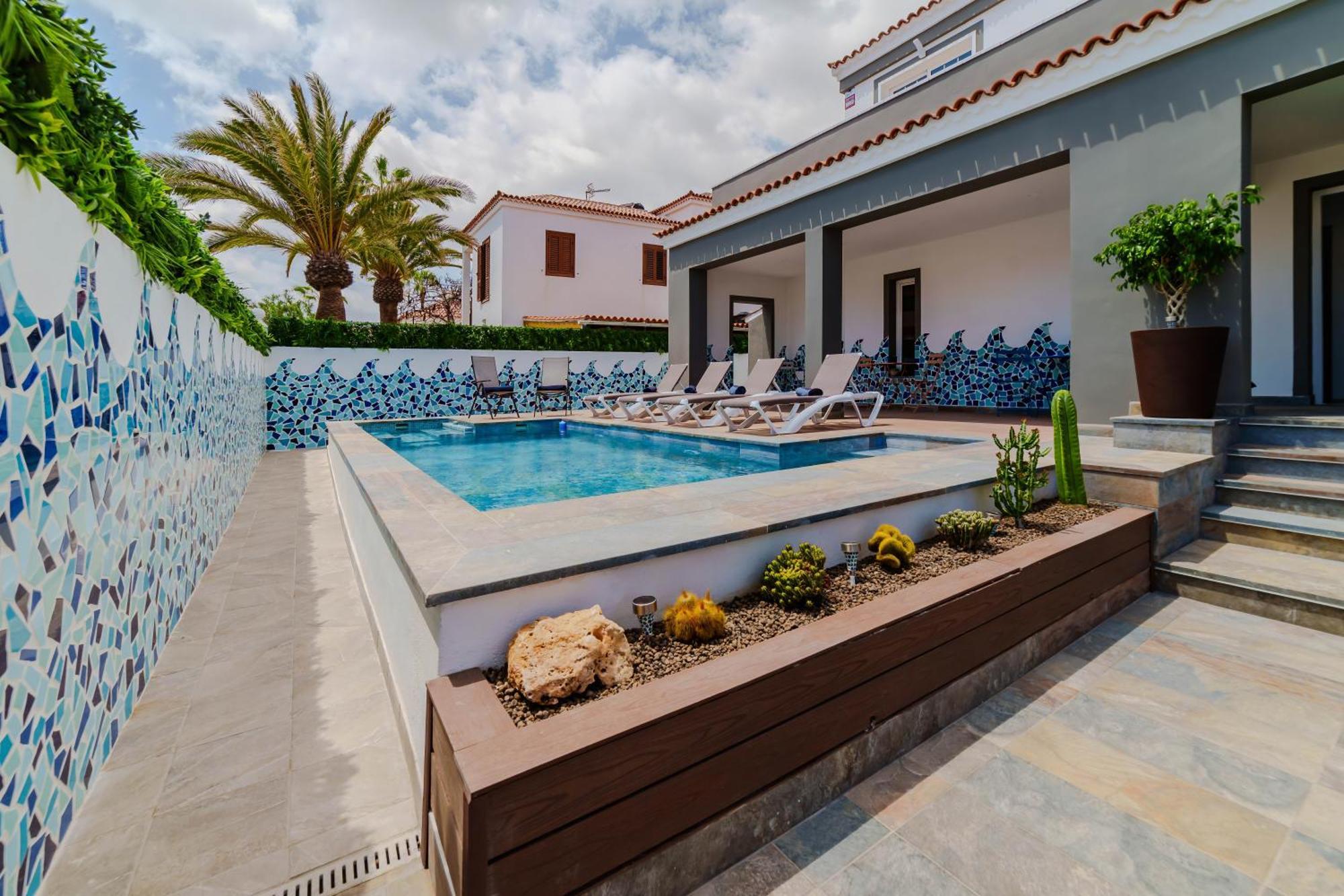 Villa De Marcos Alojamiento De Lujo Con Piscina Privada Arona  Exterior photo
