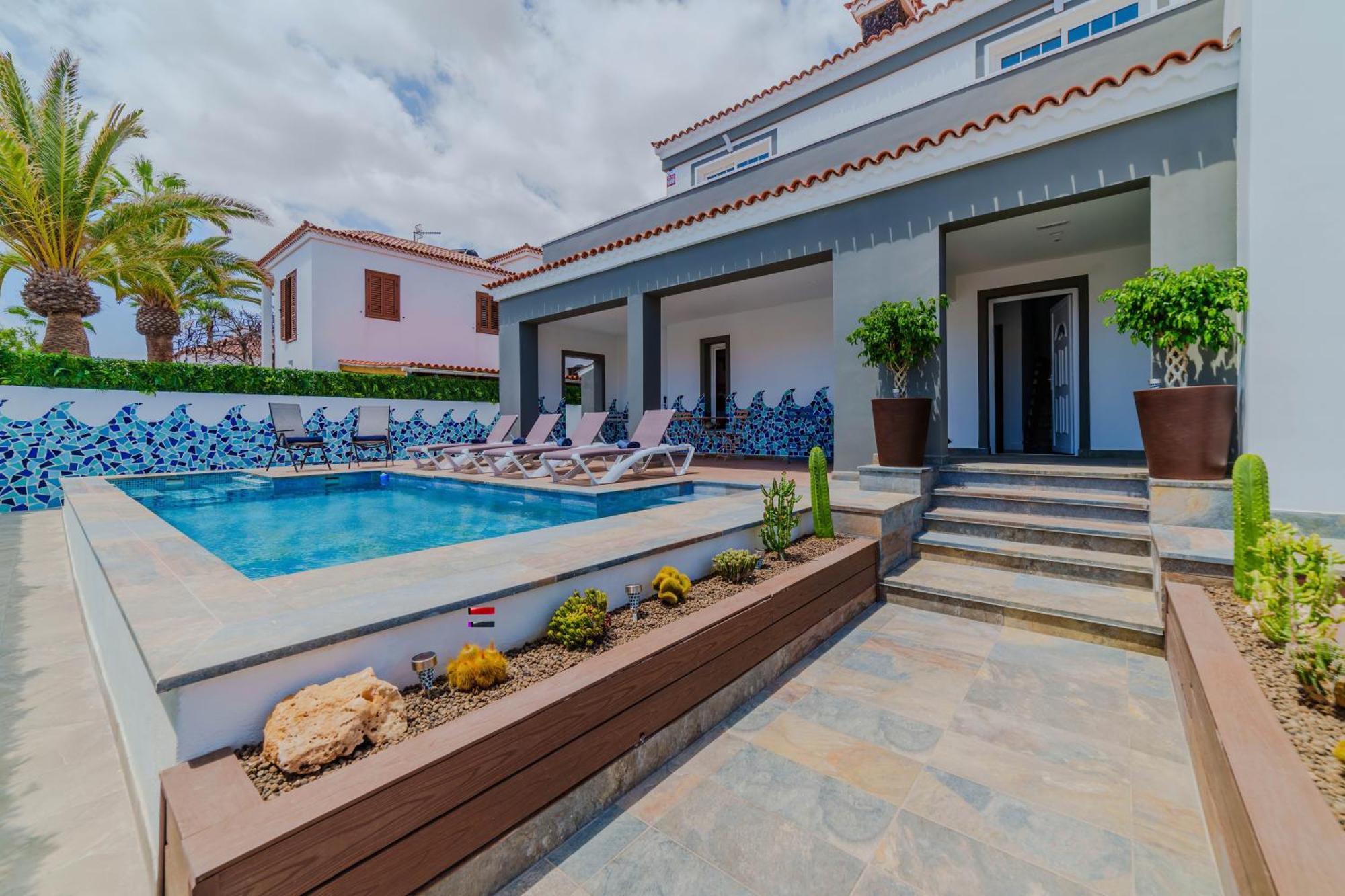 Villa De Marcos Alojamiento De Lujo Con Piscina Privada Arona  Exterior photo